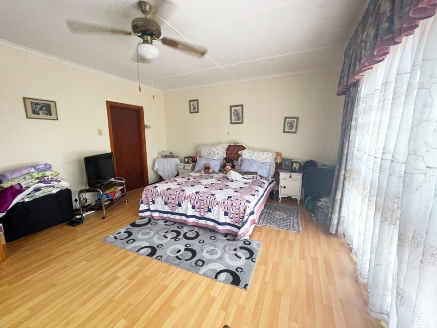 4 Bedroom Property for Sale in Braelyn Heights Eastern Cape